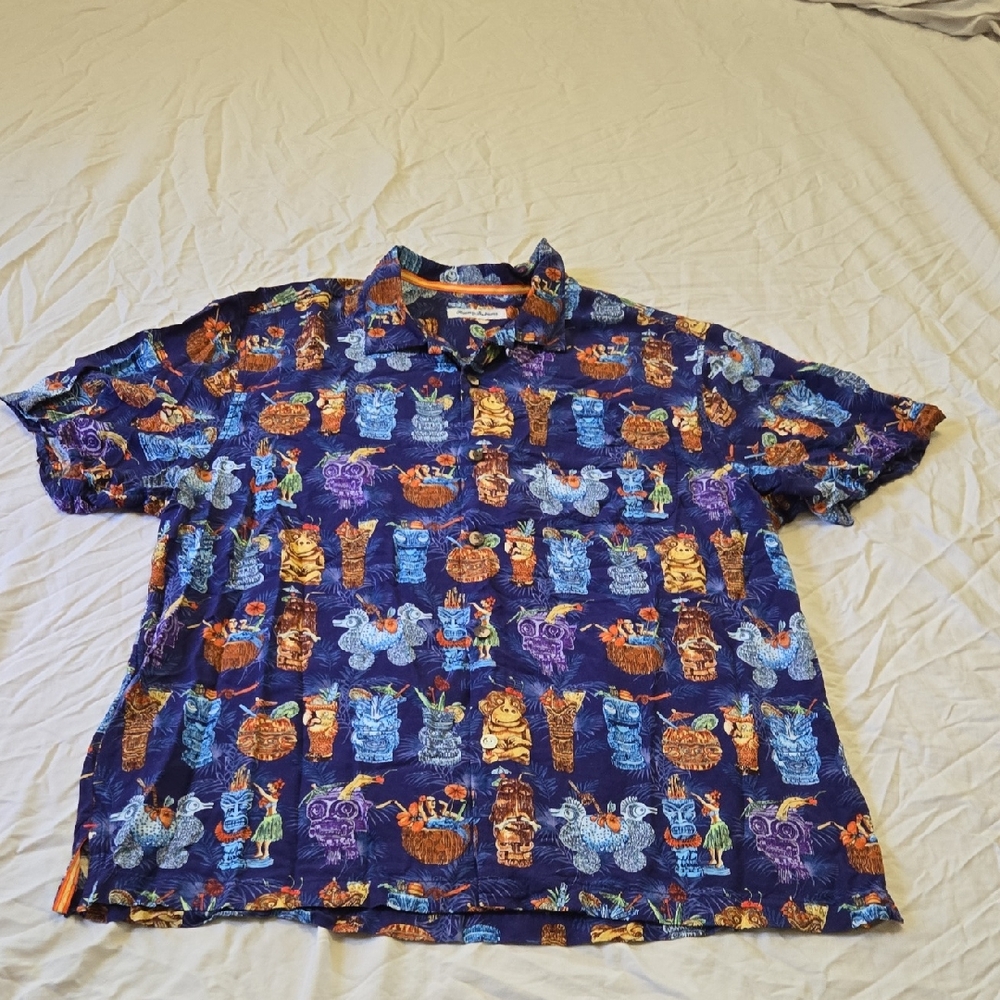 Mens XL/TG Tommy Bahama 100% Lenzing Button Down Shirt